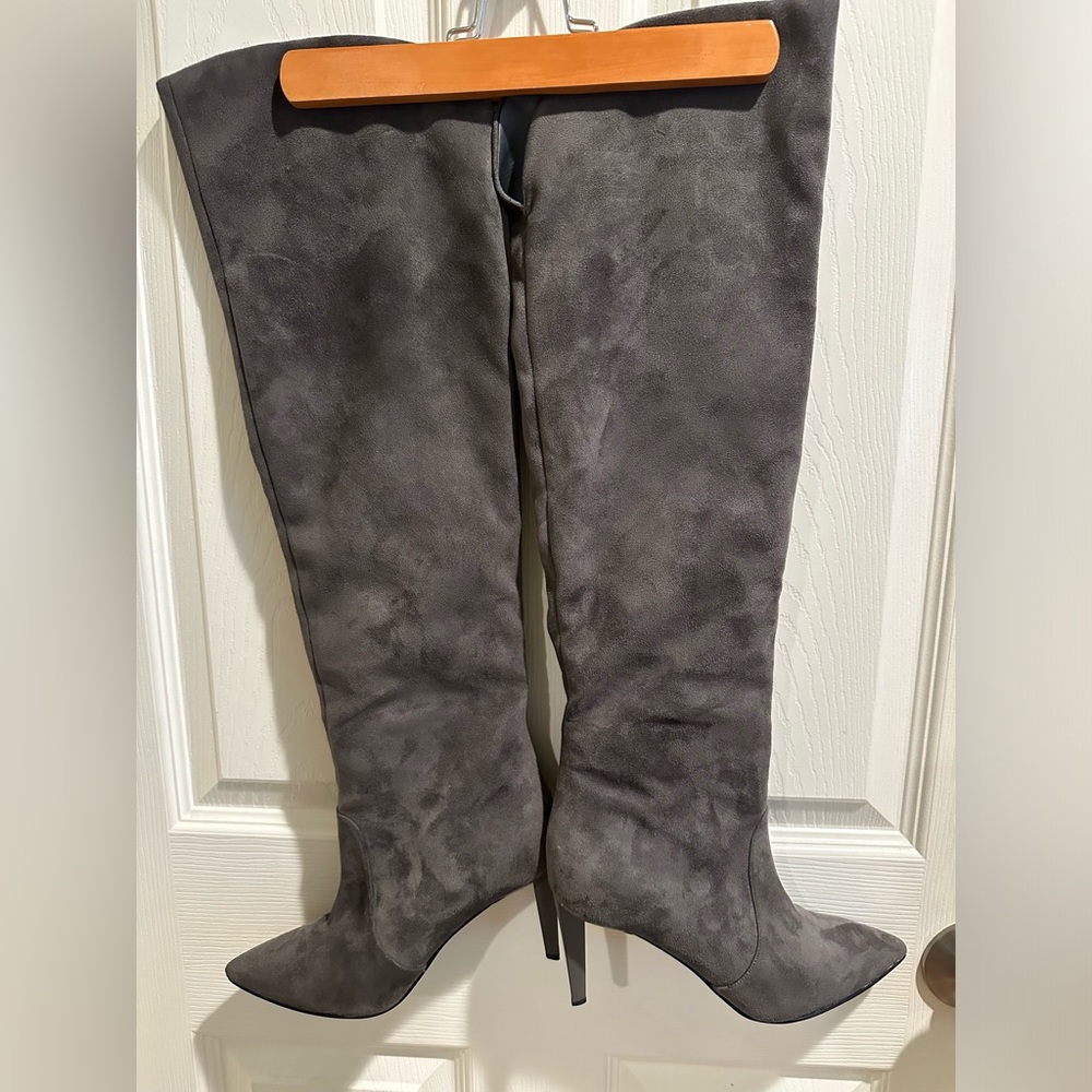 Kendall + Kylie Zanna Faux Suede Boots